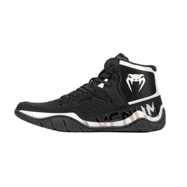 Venum Elite Wrestling Shoes - Black & Sand